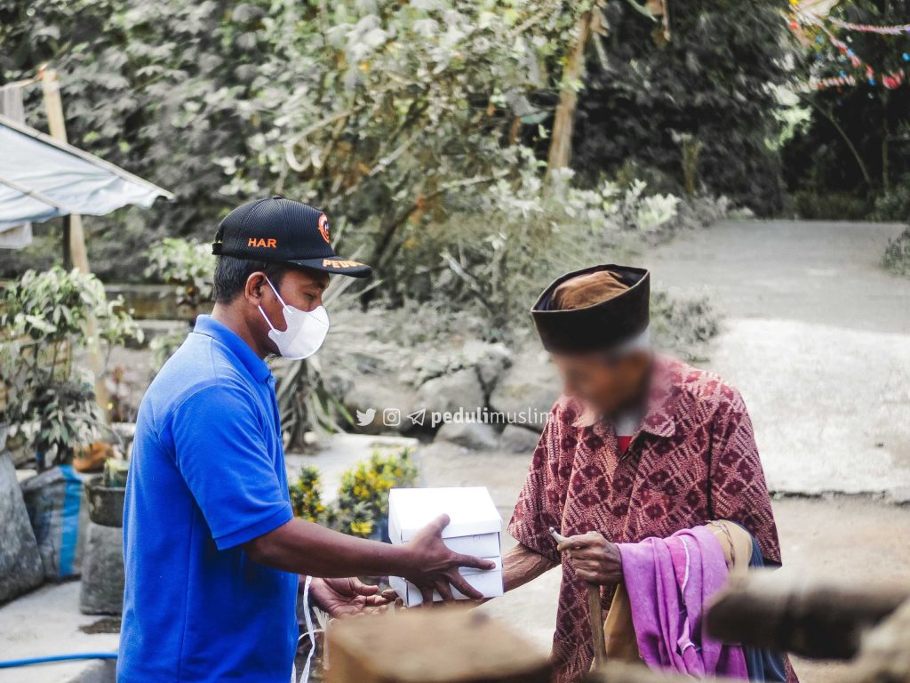 Membina Empat Titik Pengungsian Di Pasaman Barat Pedulimuslimpedulimuslim